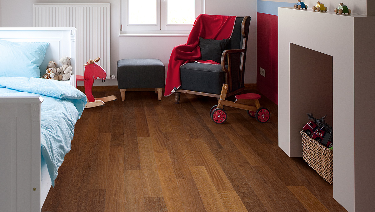 實(shí)木復(fù)合地板得高品牌打造寒冬暖窩家居？ 4