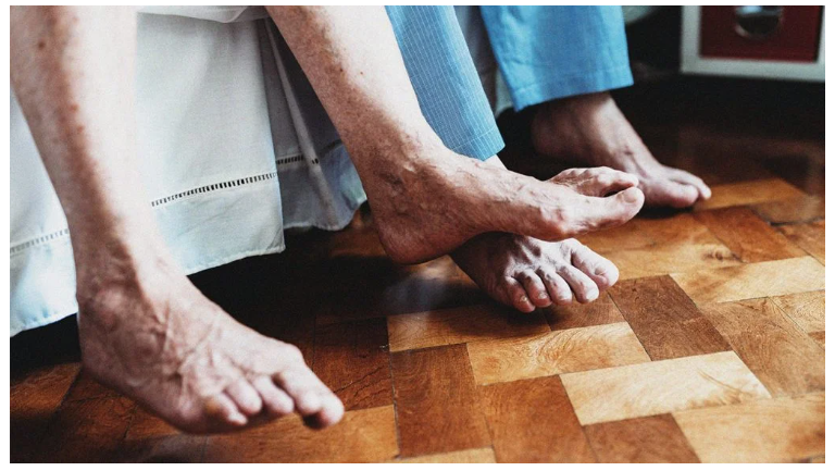 什么是類風濕關節炎?癥狀,治療,原因以及你需要知道的一切 什么是類風濕關節炎?癥狀,治療,原因以及你需要知道的一切