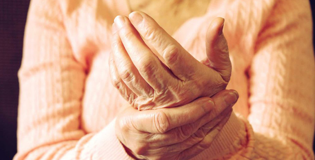 什么是類風(fēng)濕關(guān)節(jié)炎？干細胞治療系類風(fēng)濕關(guān)節(jié)炎的臨床案例有哪些?